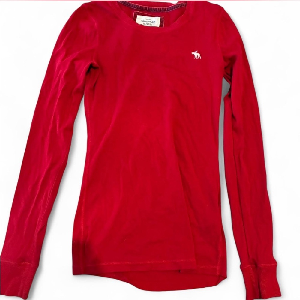 Abercrombie & Fitch Red Long Sleeve Tee